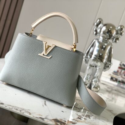 Lv Capucines bag