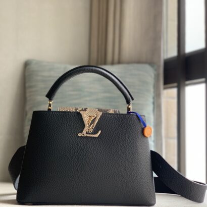 Lv Capucines bag