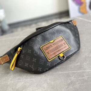 Lv Discovery Bumbag PM