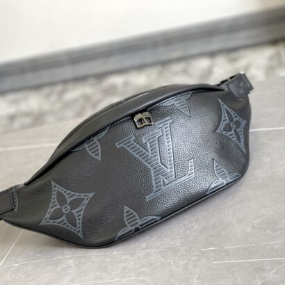 Lv Discovery Bumbag PM