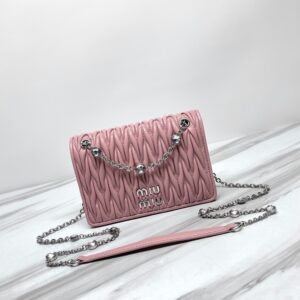 Miú Matelassé Leather Shoulder Bag