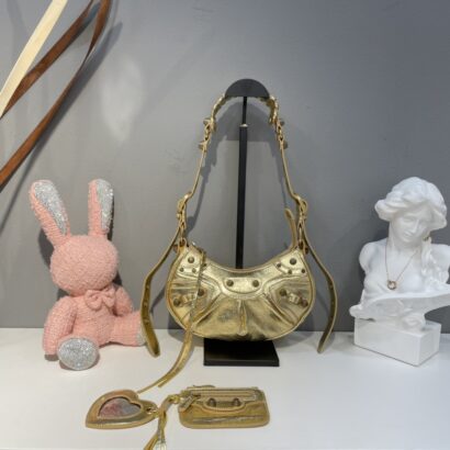 Le Cagole Small Shoulder Bag