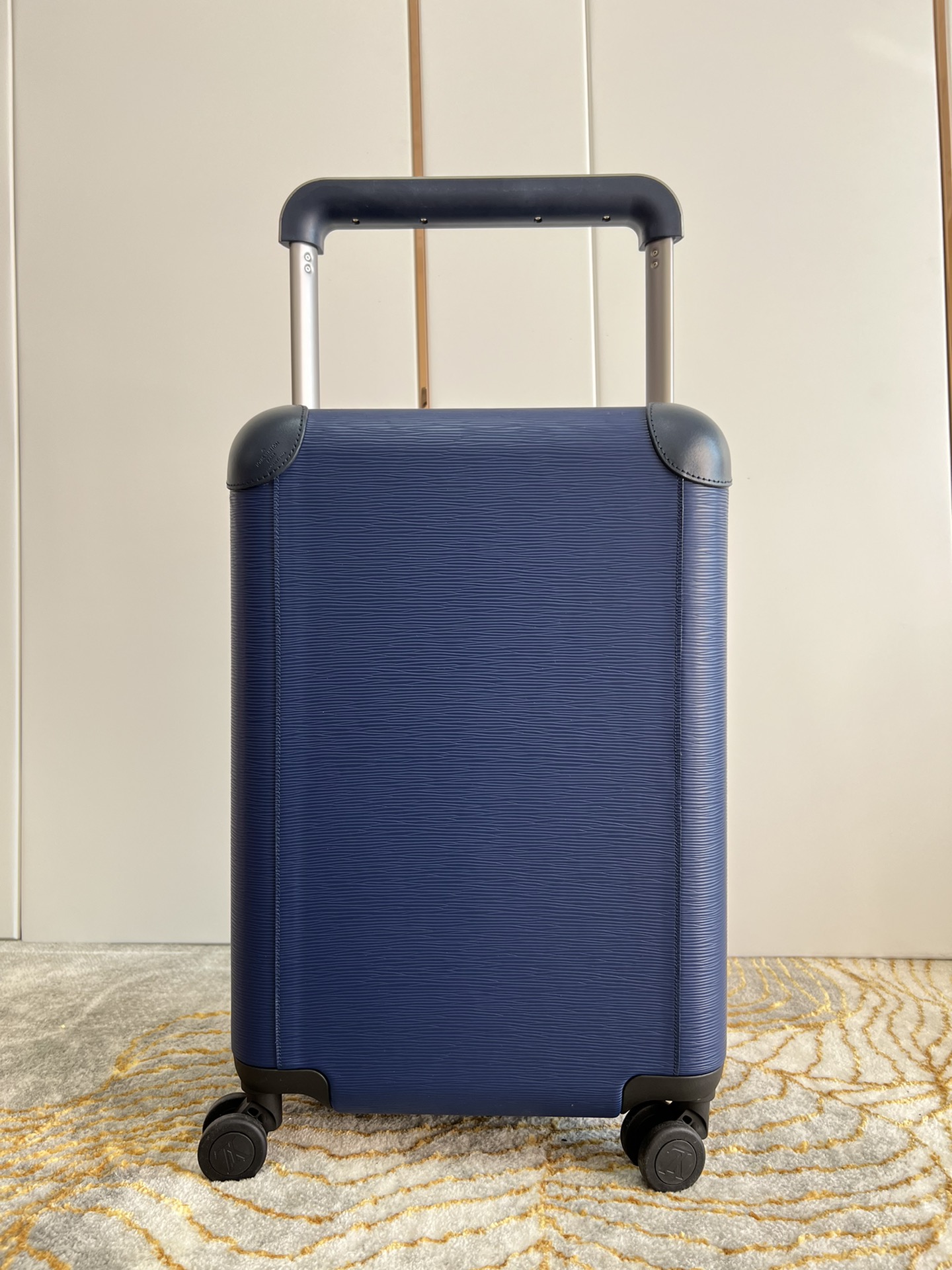 Horizon 50 suitcase
