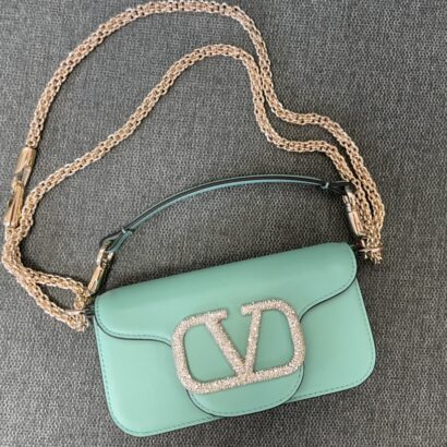 Valentin Garavani Locò Micro Bag