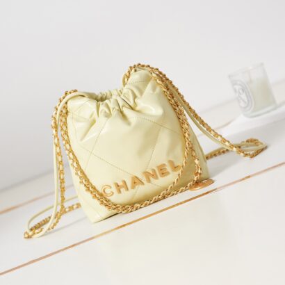 Chane 22 Mini Handbag