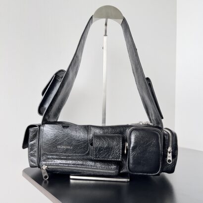 Superbusy Large Sling Bag