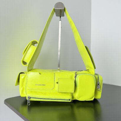 Superbusy Large Sling Bag