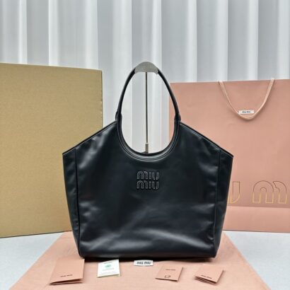 Miú Ivy medium Leather Tote Bag