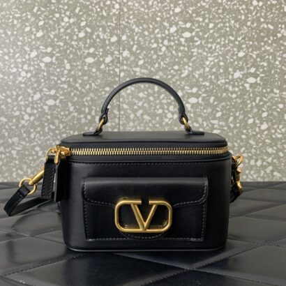 Valentin Garavani Locò Vanity Case