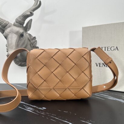 Btg Veneta Diago cross-body bag