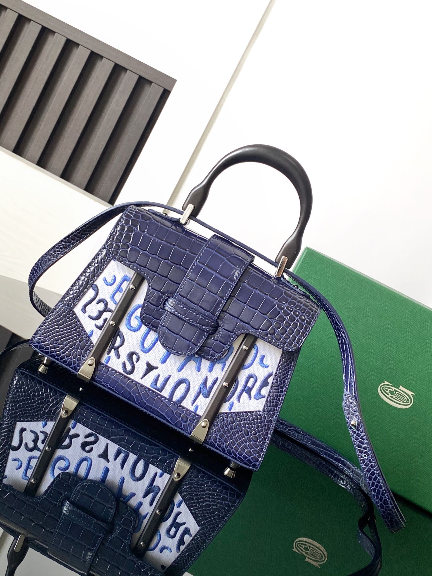 Goya Saïgon handbag