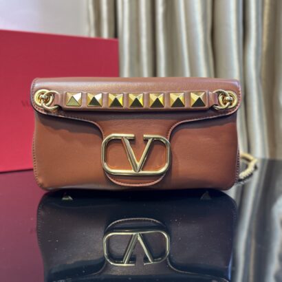 Valentin Garavani Stud Sign Leather Shoulder Bag