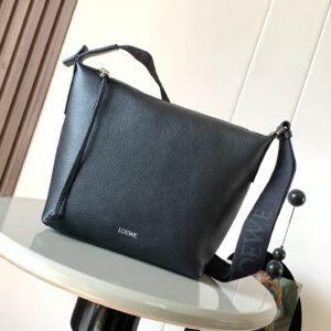 Loe Small Cubi crossbody bag