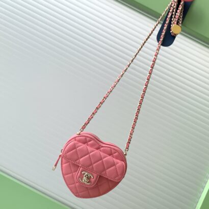 Chane Mini Heart Bag