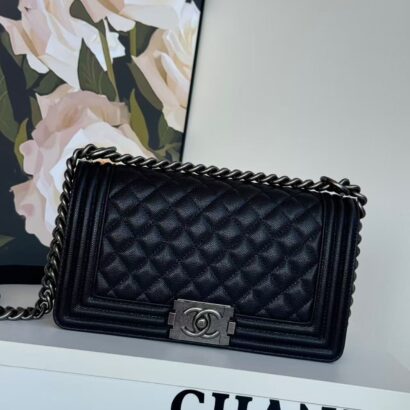 Chanel boy Bag