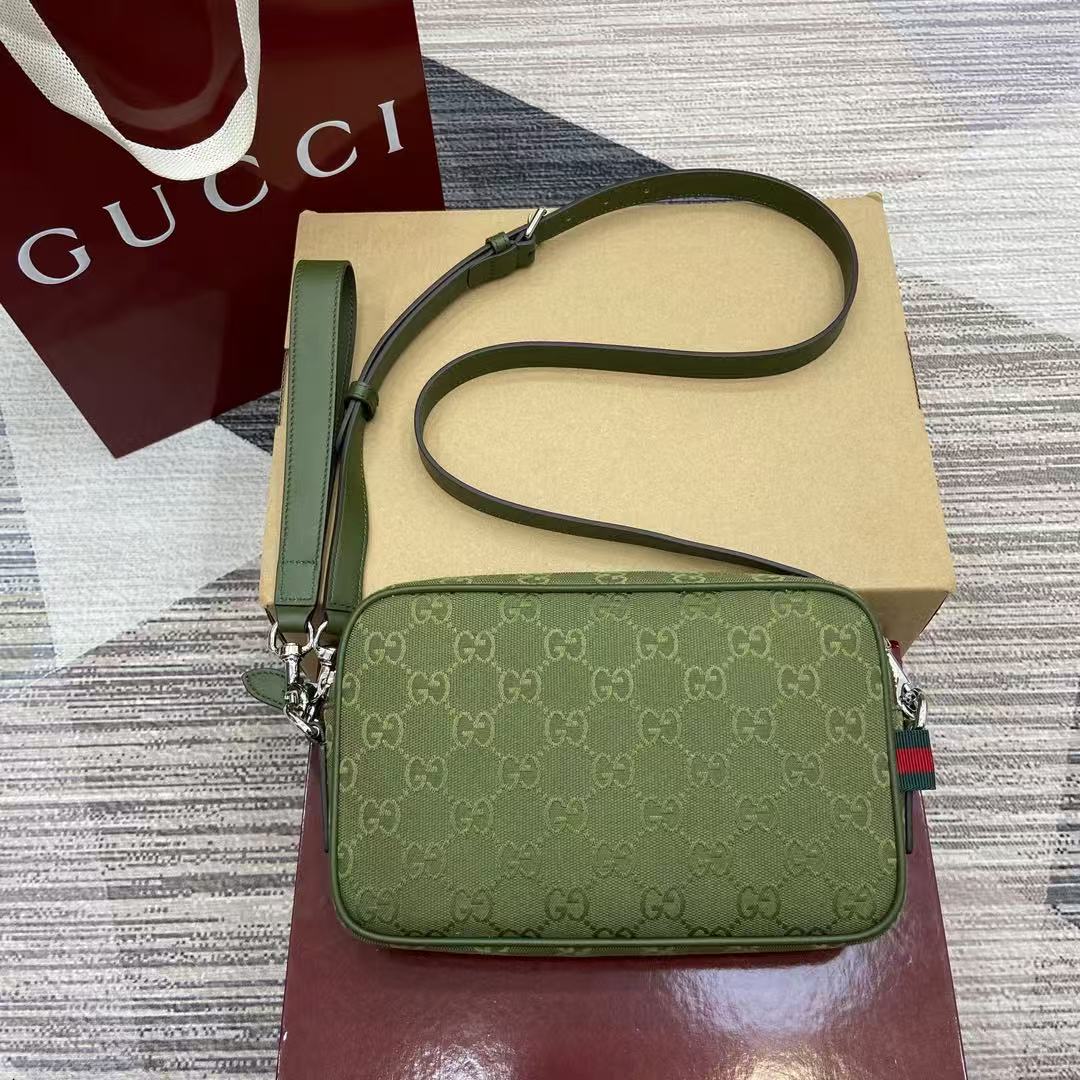 GG Supreme Small crossbody bag