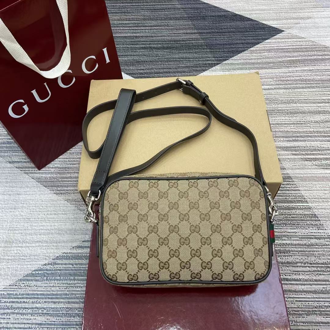 GG Supreme Small crossbody bag
