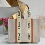 Cloe Woody tote bag