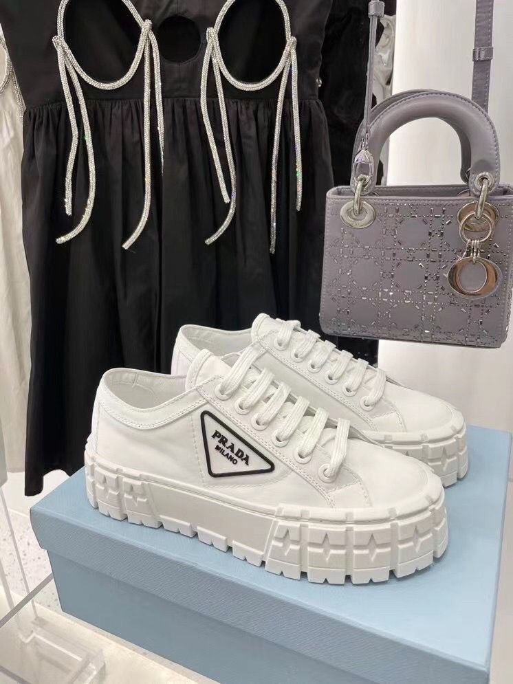 Prad Sneakers