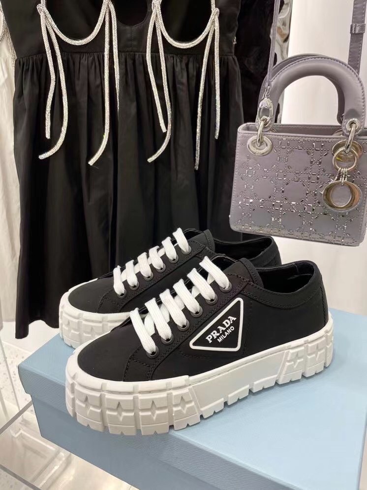Prad Sneakers