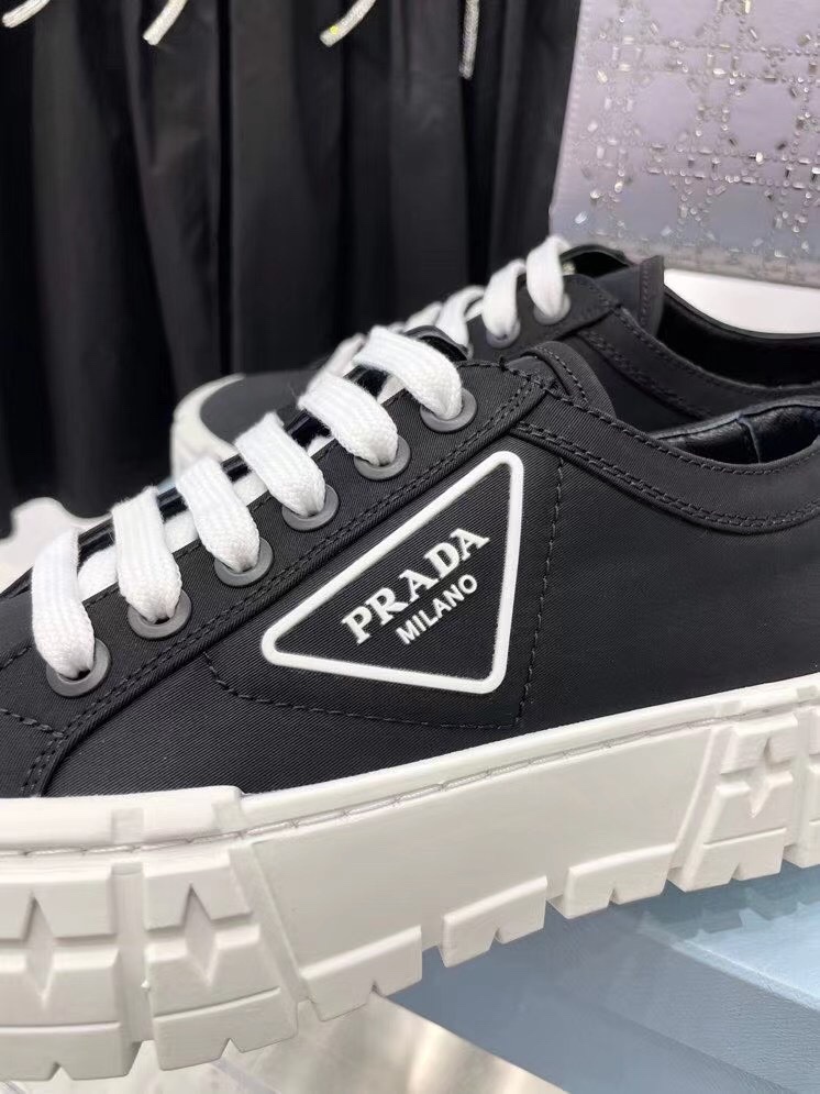 Prad Sneakers