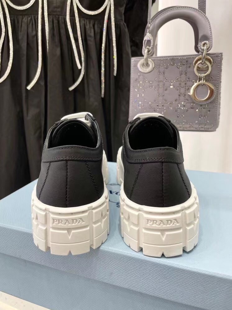 Prad Sneakers