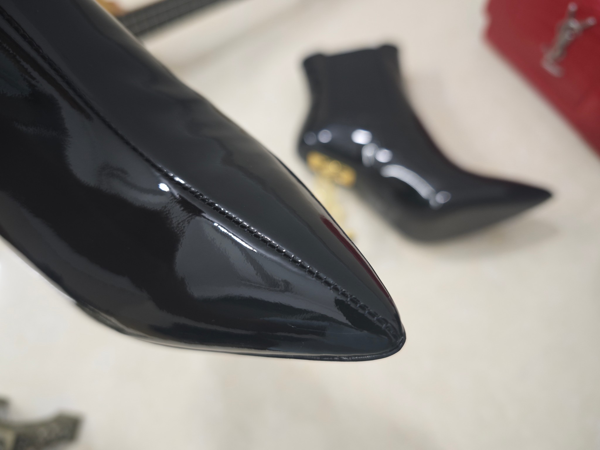 Yxl Tribute Flat Sandals