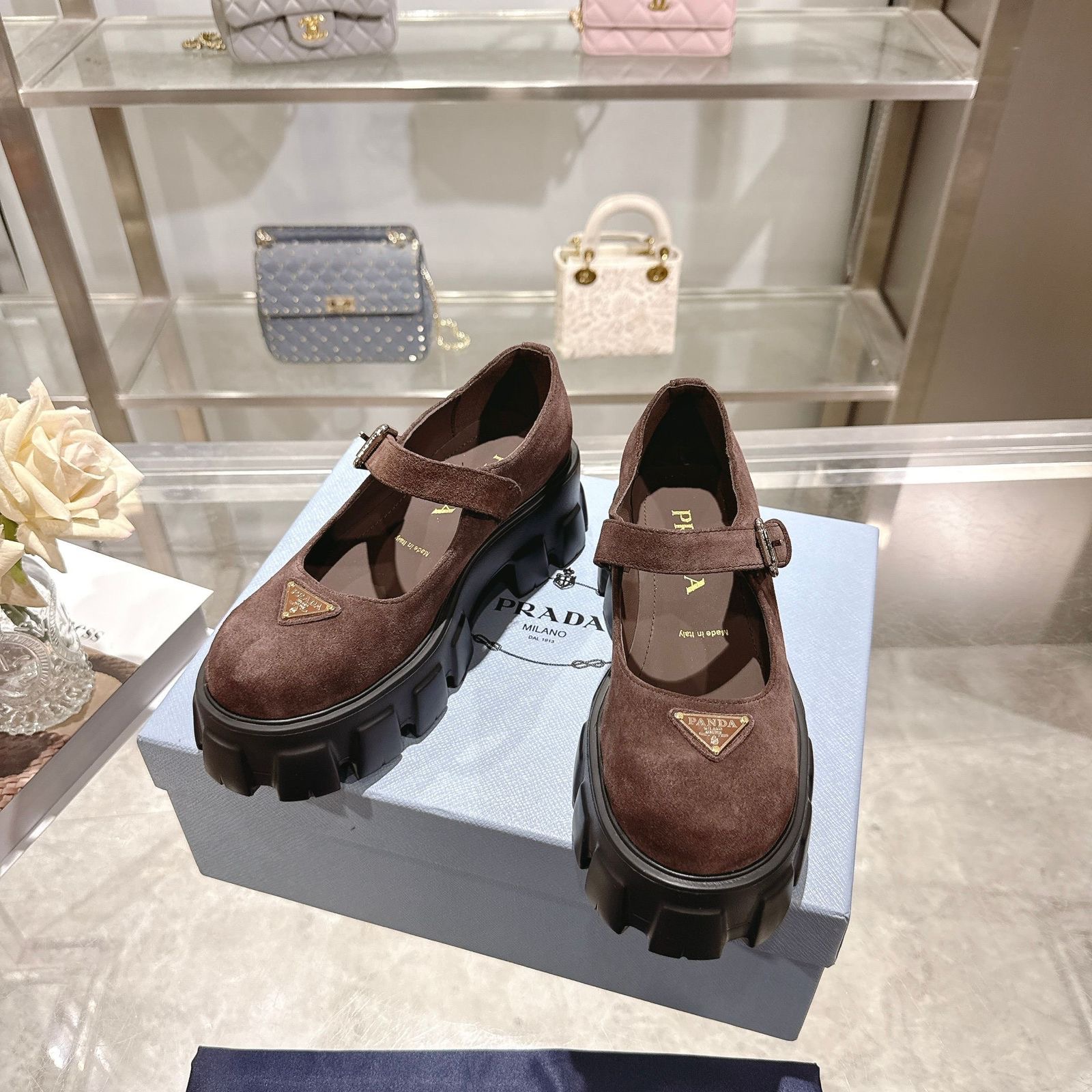 dddac1bc-bfeb-48e6-8524-d32f61cae099