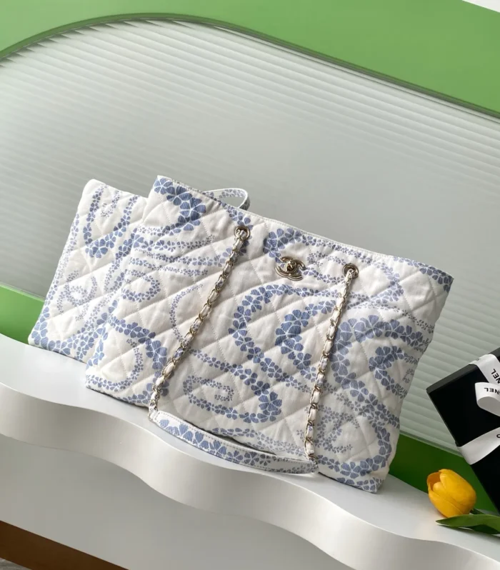Deauville Beach Tote