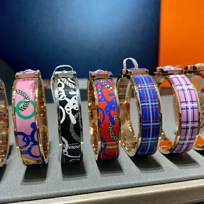 Clic H Bracelet Size 17