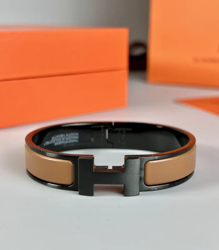 Clic Enamel H Bracelet