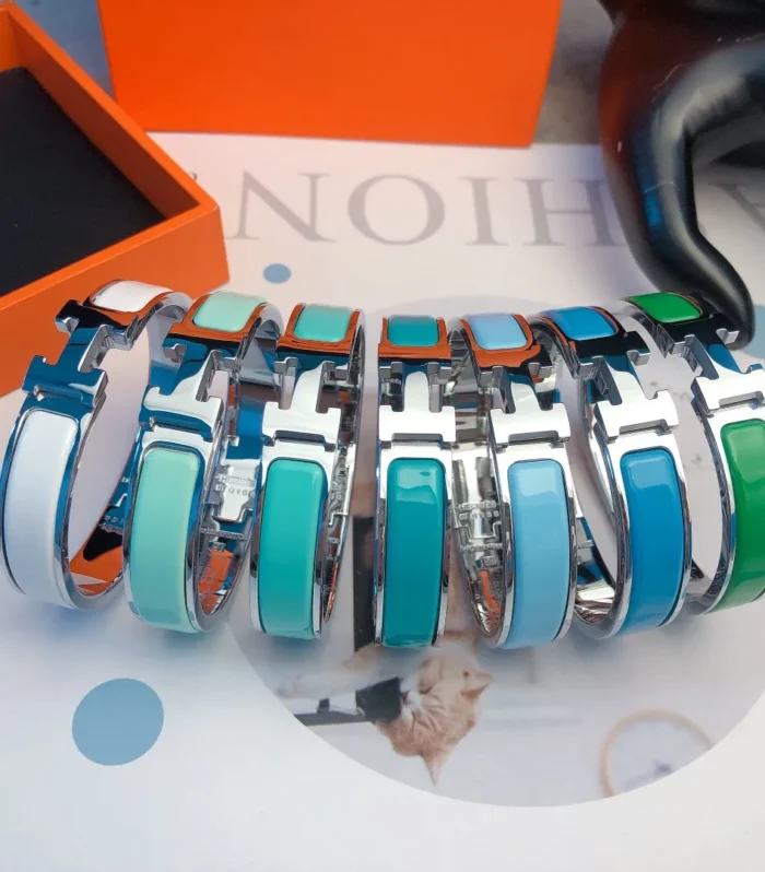 Clic Enamel Bracelet