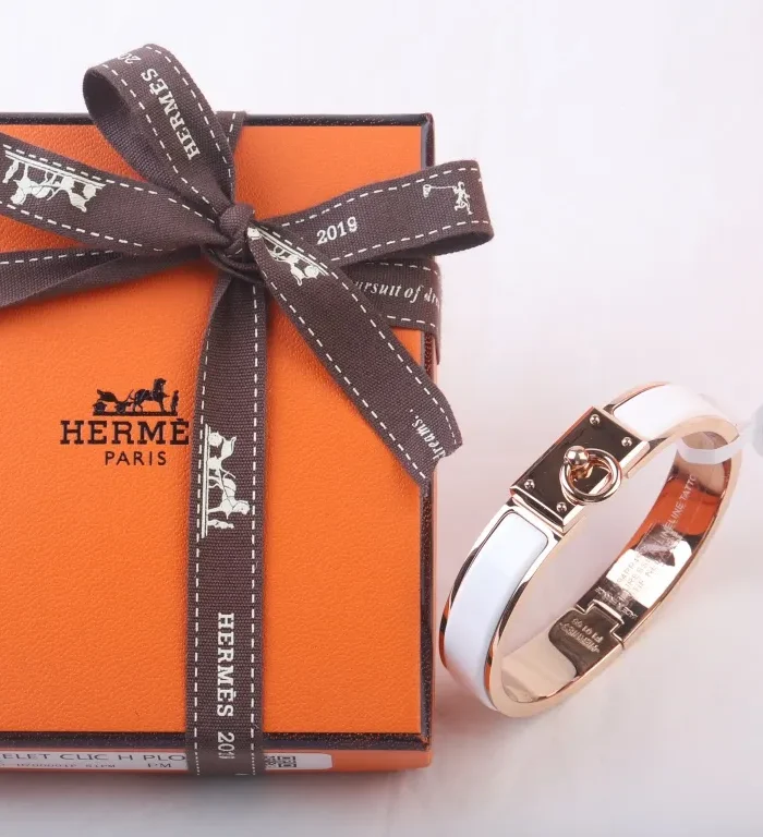 Clic Anneau Enamel Bracelet