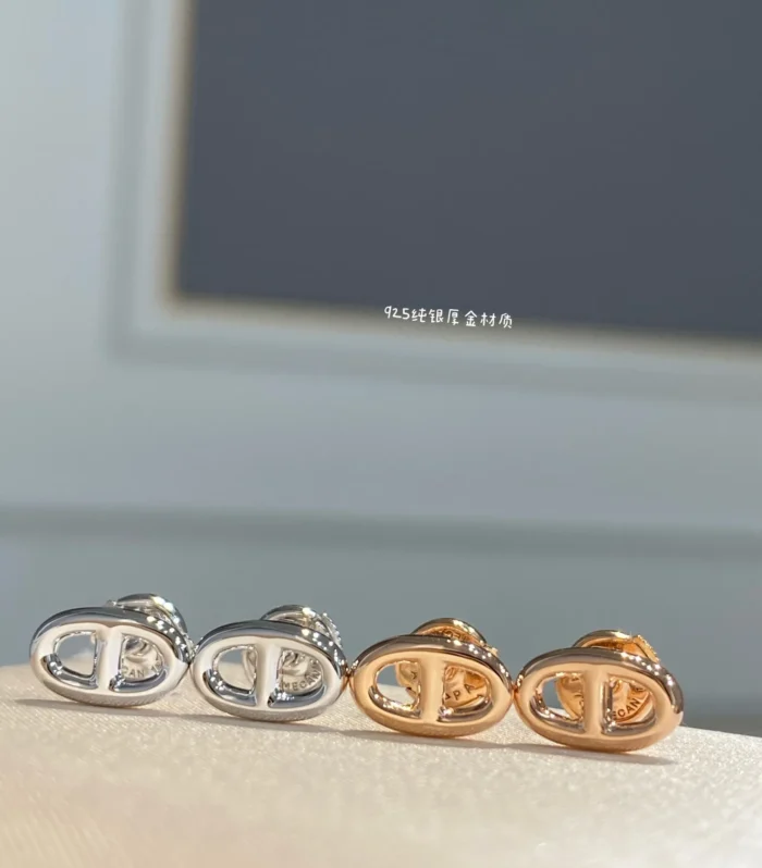 Chaine Dancre Pig Nose Studs