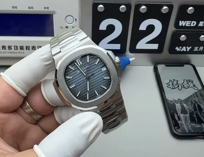 5711 Stainless Steel