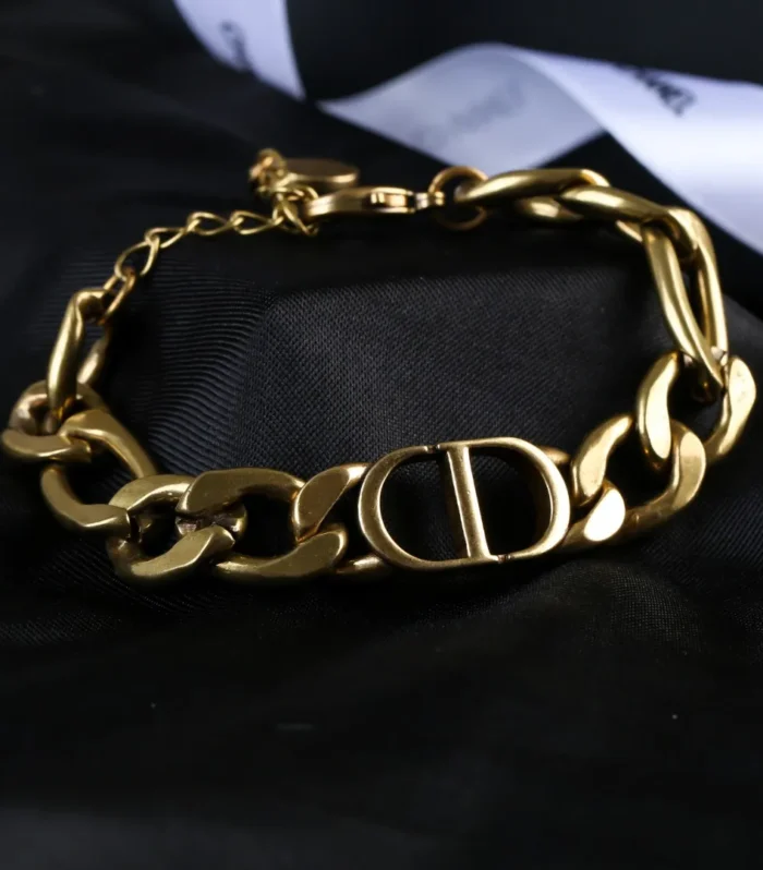 CD Pearl Bracelet