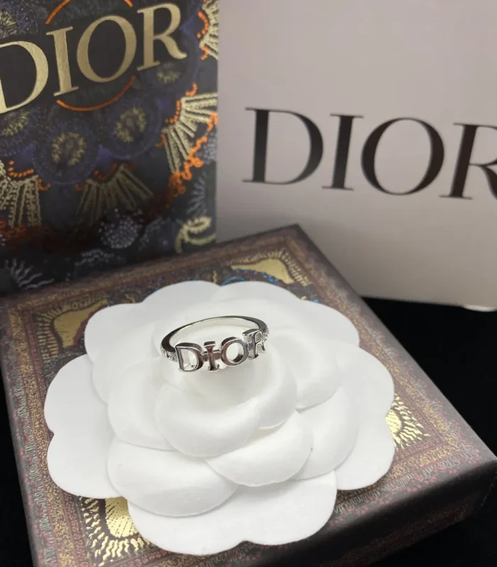 CD Diamond Ring White Gold