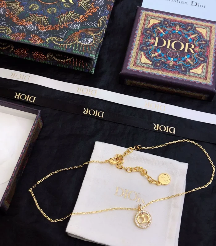 CD Chain Necklace Vintage Gold