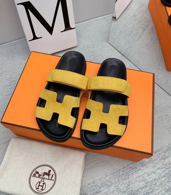 Chypre Sandal Yellow