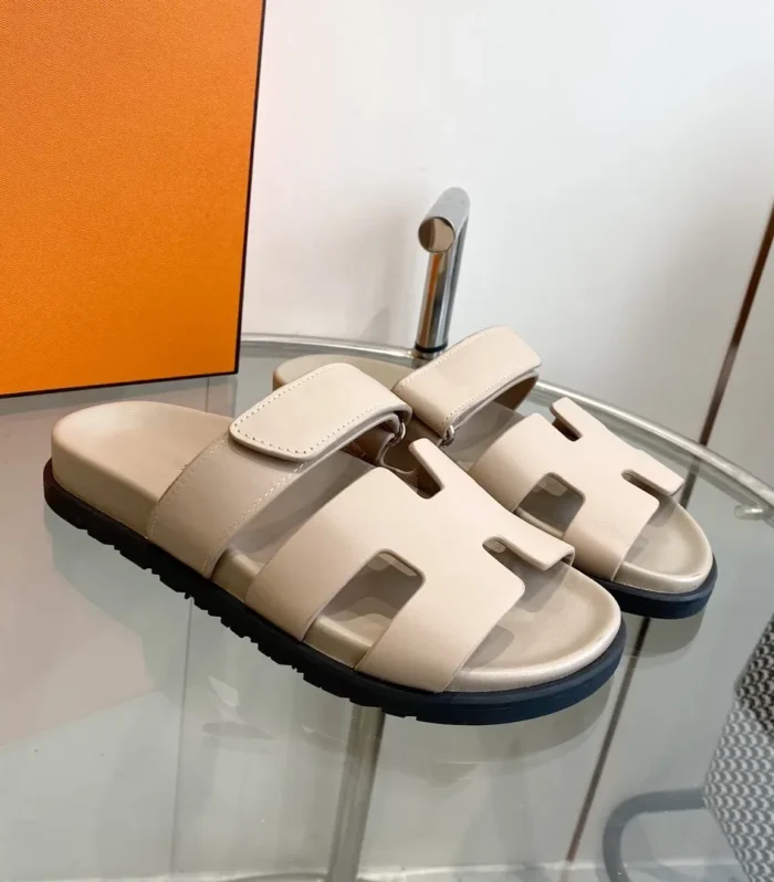 Chypre Sandal Beige Mastic Calfskin Leather