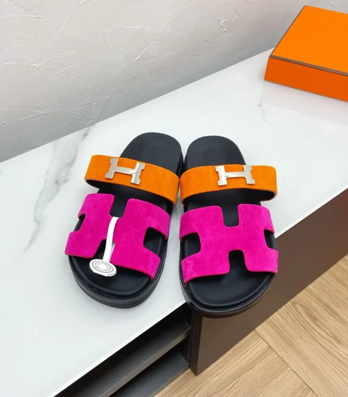 CHYPRE SANDAL DEEP PINK MIX ORANGE SUEDE WITH H BUCKLE