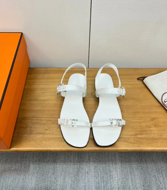BUCKLE SANDAL WHITE CALFSKIN
