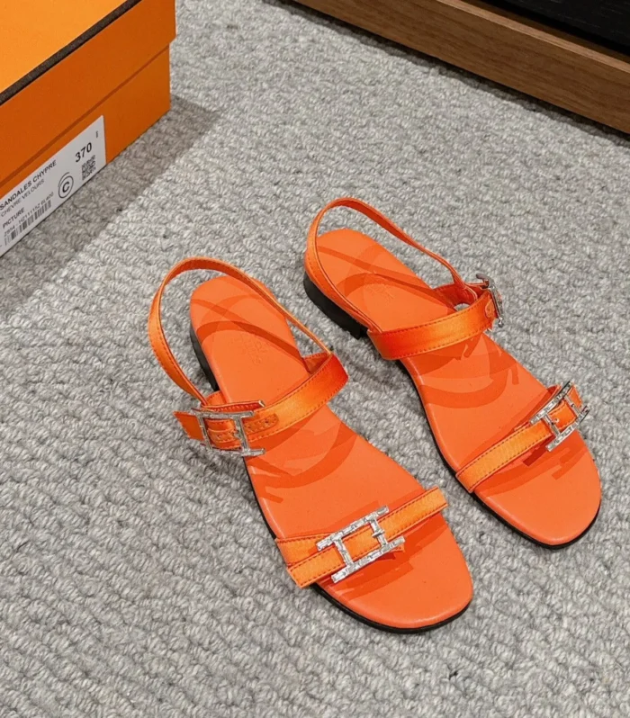 BUCKLE SANDAL BRIGHT ORANGE CALFSKIN
