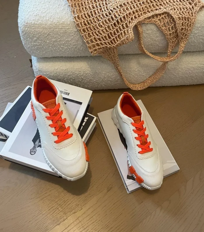 BOUNCING SNEAKERS WHITE CALFSKIN WITH ORANGE LACES