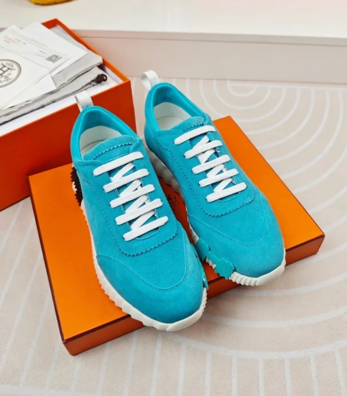 BOUNCING SNEAKERS SKY BLUE CALFSKIN