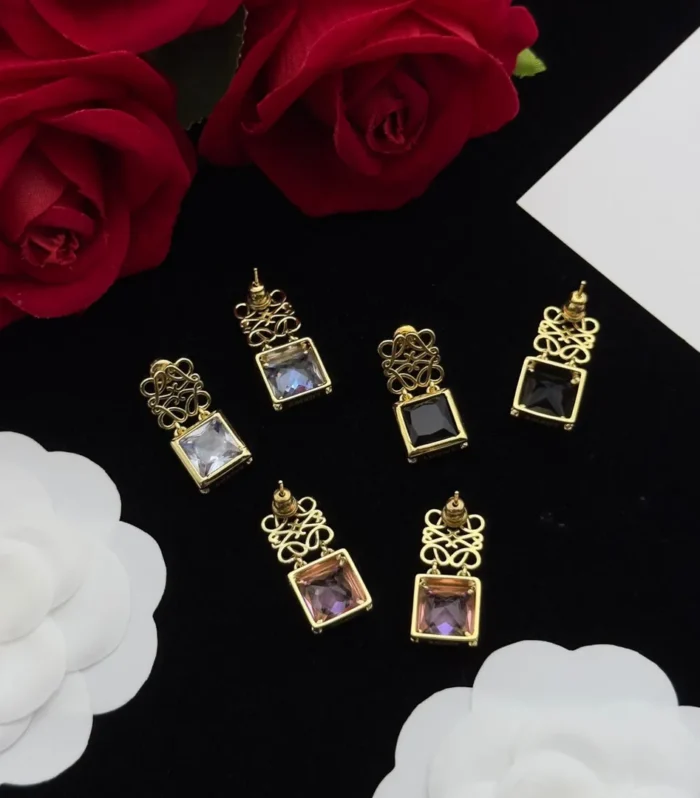 ANAGRAM DROP DIAMOND GOLD EARRINGS