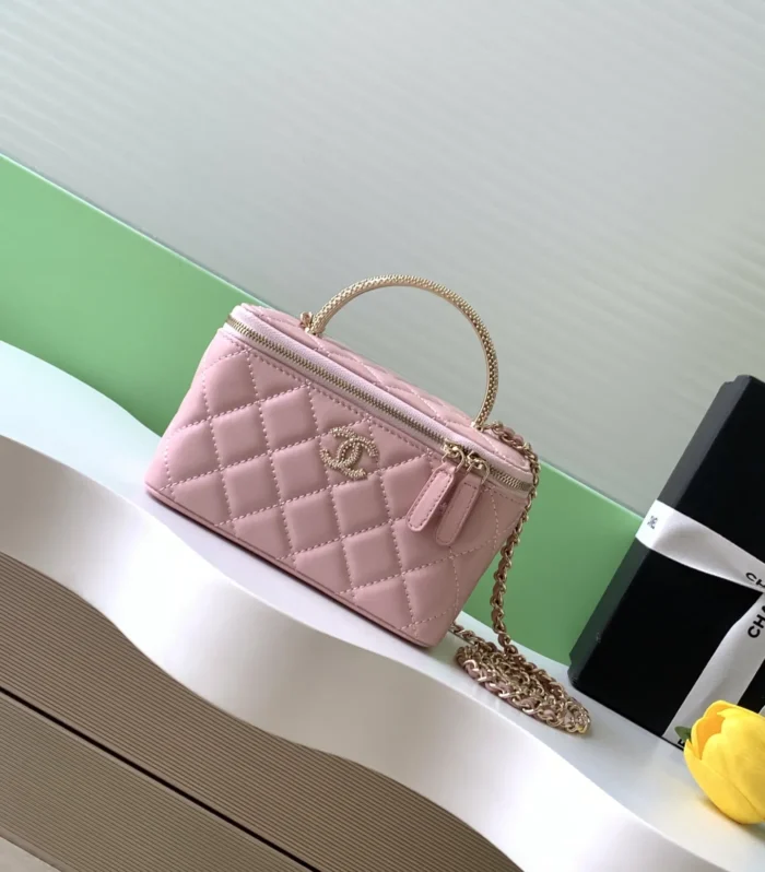 Coco Handle Vanity Case