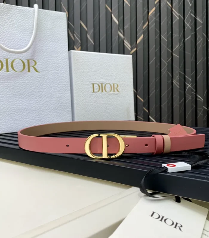 30 Montaigne Reversible Belt