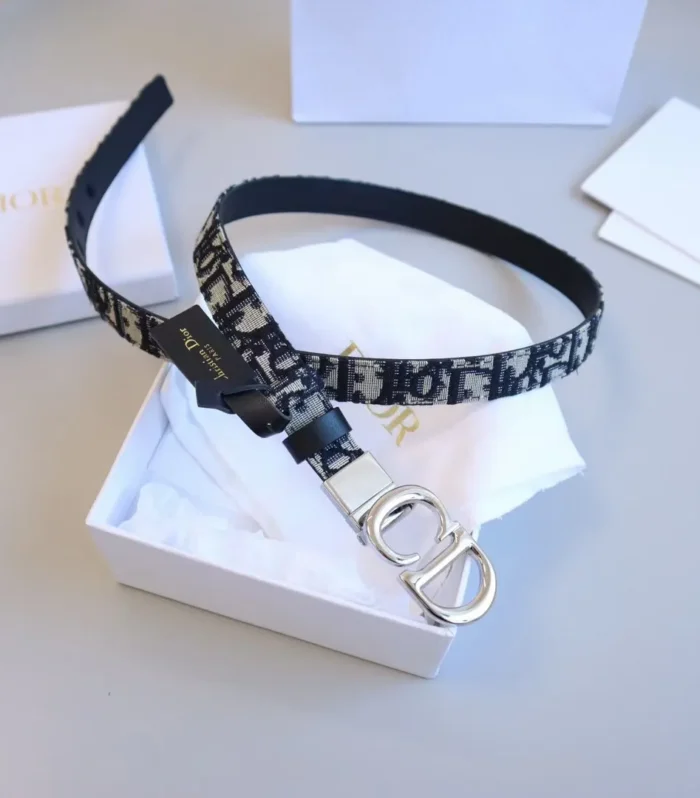 30 Montaigne Reversible Belt 2.0cm