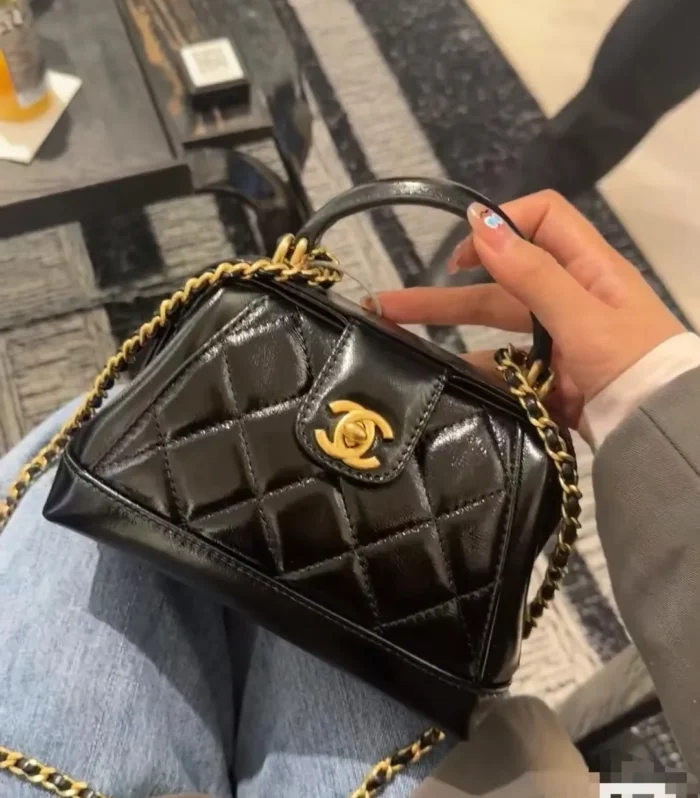 Coco Handle Doctor Bag Waxed
